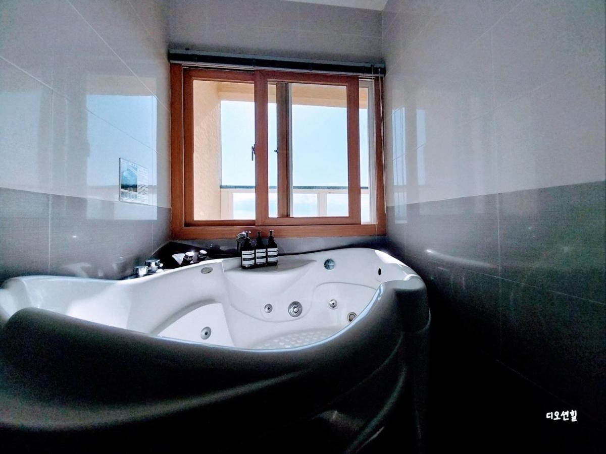 Jeju The Ocean Hill Pension Seogwipo Dış mekan fotoğraf