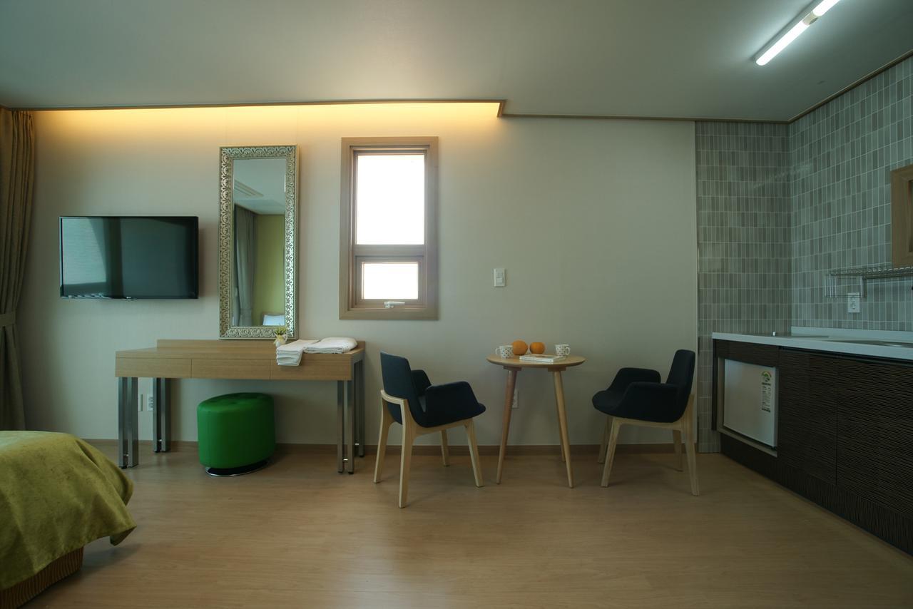 Jeju The Ocean Hill Pension Seogwipo Dış mekan fotoğraf
